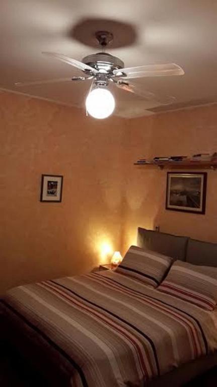 Bed and Breakfast Mary Poppins'S House Terst Pokoj fotografie